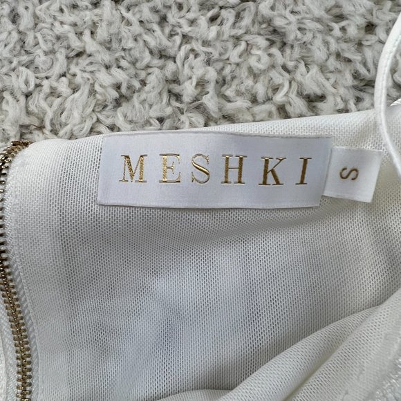 Meshki Fringe Crop Top White Small - Picture 7 of 9